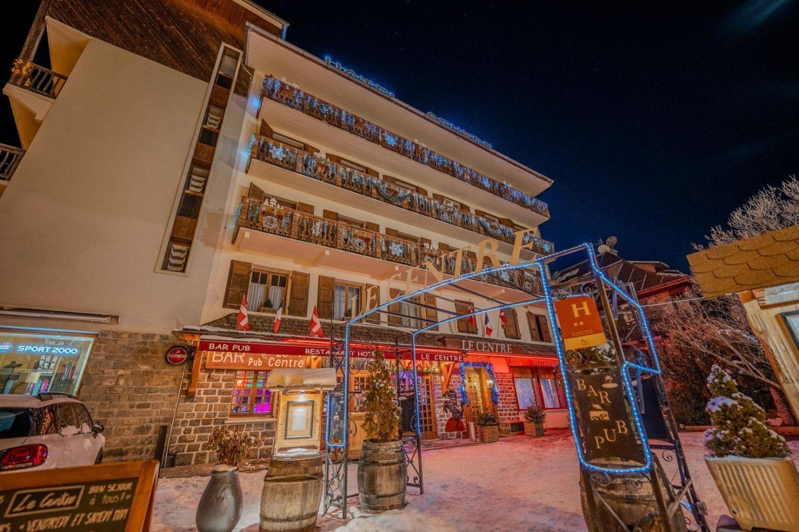 中心酒店 瓦卢瓦尔 外观 照片